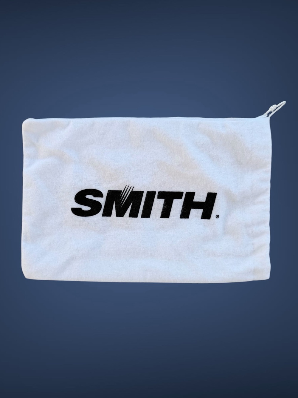 SMITH White Toiletry Pouch with Black Logo